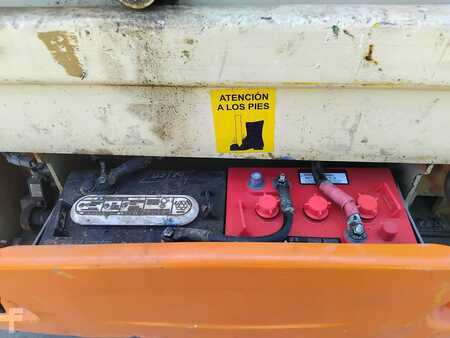 Piattaforme aeree a pantografo 2006  JLG 2030ES (14)