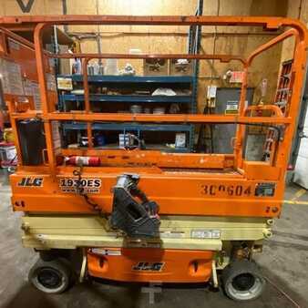 Scissor lift  JLG 1930ES (1)