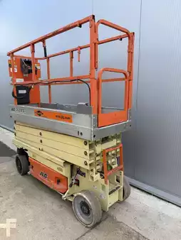 Scherenarbeitsbühne 2009  JLG 2630ES (2)