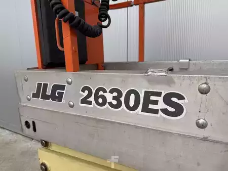 Scherenarbeitsbühne 2009  JLG 2630ES (8)