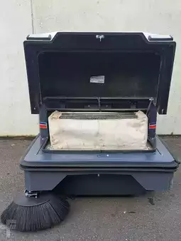 Aufsitz-Kehrsaugmaschine 2017  Dulevo 90 EH eleite (19)