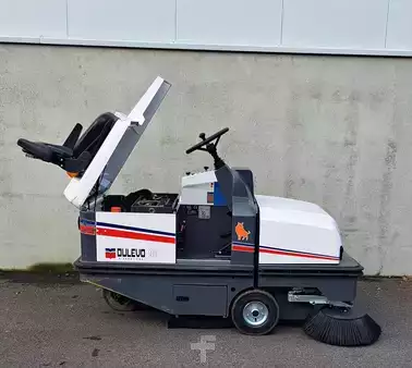 Aufsitz-Kehrsaugmaschine 2017  Dulevo 90 EH eleite (6)