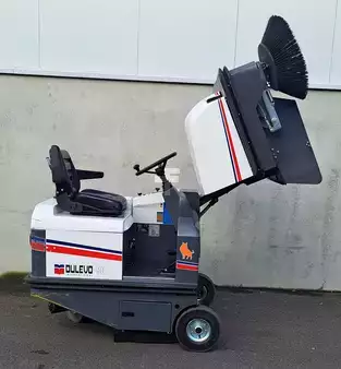 Aufsitz-Kehrsaugmaschine 2017  Dulevo 90 EH eleite (8)