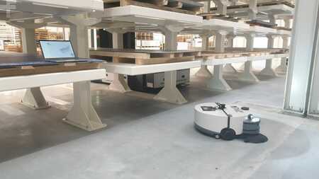 Kehrsaugmaschine 2025  [div] DR SW90 VAC  Industrial Sweeper Robot (1)