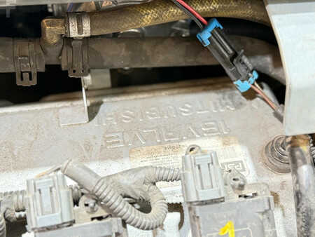 Sopmaskiner 2016  TENNANT S30 LPG opzit veegmachine 1500uur hooglosser (7)