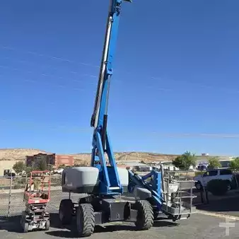 Articulating boom lift  Genie S65 (1)