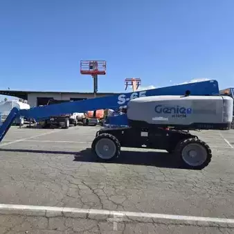 Articulating boom lift  Genie S65 (1)