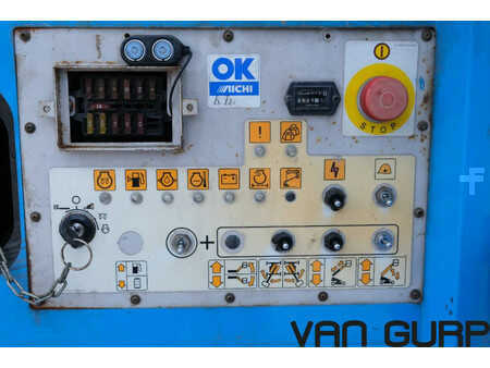 Teleskopbühne 2005  Aichi SR18A | 2005 | 8471h | 18m (9)