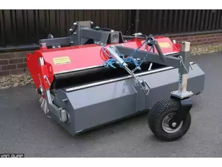 Zamiatarka 2024  Eurotrac Veegmachine met hydraulische opvangbak 150cm (1)
