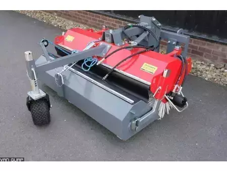Zamiatarka 2024  Eurotrac Veegmachine met hydraulische opvangbak 150cm (3)