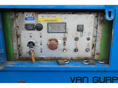 Telescopic boom 1997  Aichi SR 182 (11)