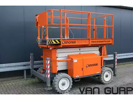 Sakse arbejds platform 2018  Snorkel S 3370 ORT (ONLY 37h) Ruw terrein schaarhoogwerker (8)