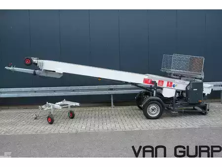 Autres 2023  Klaas toplight 21 Ladderlift | Schrägaufzug | Baulift | (13)