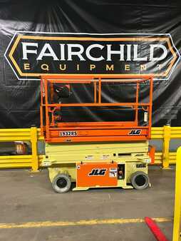 Scissor lift 2014 JLG 1932RS (1)