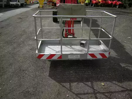 Nacelle télescopique 2006  HAB T22J Allrad (13)