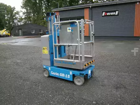 Vertical mast lift 2021  Genie GR-15 (12)