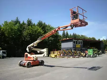 Knikarmhoogwerker 2010  JLG E450 AJ (5)
