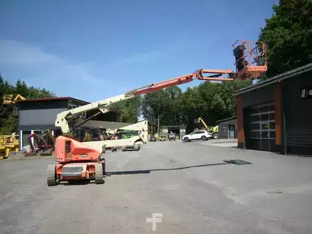 Knikarmhoogwerker 2010  JLG E450 AJ (6)