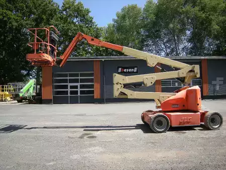 Knikarmhoogwerker 2010  JLG E450 AJ (9)