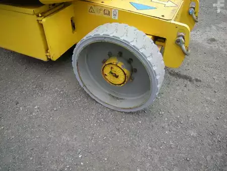 Nacelle articulée 2011  Genie Z40/23 NRJ (9)