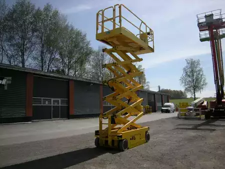 Scherenarbeitsbühne 2014  Genie GS 4047 (ID1233) (2)