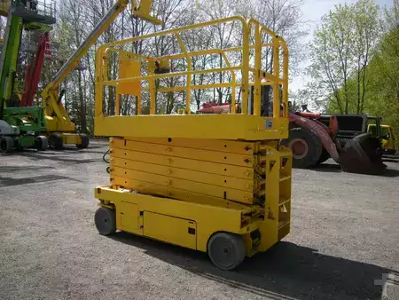 Scherenarbeitsbühne 2014  Genie GS 4047 (ID1233) (24)