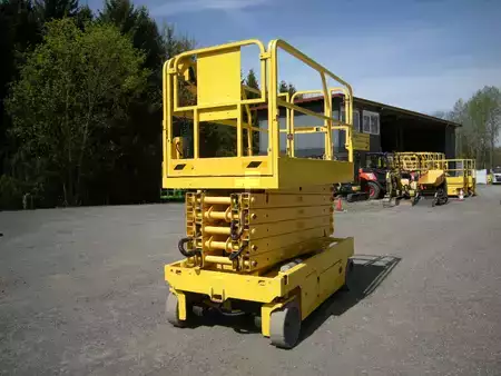 Scherenarbeitsbühne 2014  Genie GS 4047 (ID1233) (26)