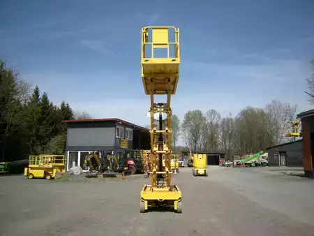 Scherenarbeitsbühne 2014  Genie GS 4047 (ID1233) (7)
