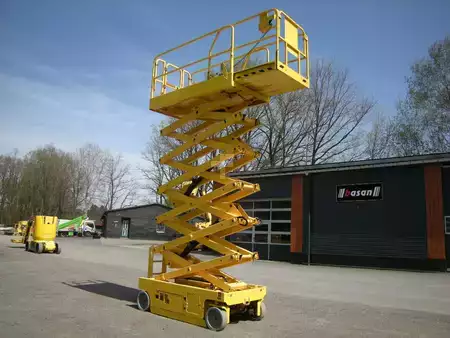 Scherenarbeitsbühne 2014  Genie GS 4047 (ID1233) (8)
