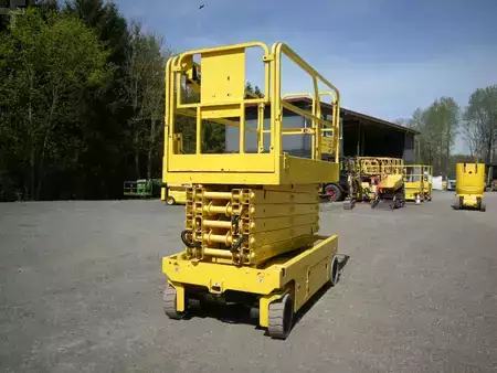 Scherenarbeitsbühne 2014  Genie GS 4047 (ID1234) (24)