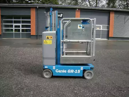 Vertical mast lift 2021  Genie GR-15 (20)