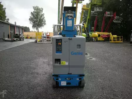 Vertical mast lift 2021  Genie GR-15 (22)
