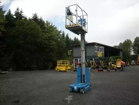 Vertical mast lift 2021  Genie GR-15 (6)