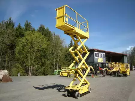 Pracovní plošina s nůžkovým zdvihem 2016  JLG 1930ES (6)