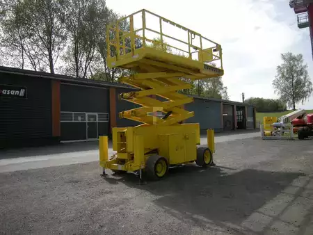 Schaarhoogwerker 2013  Genie GS 4069 DC (ID1832) (2)