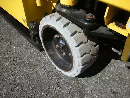 Pracovní plošina s nůžkovým zdvihem 2017  Holland-Lift HL190E12 (11)