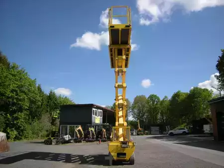 Pracovní plošina s nůžkovým zdvihem 2017  Holland-Lift HL190E12 (7)