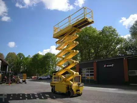 Pracovní plošina s nůžkovým zdvihem 2017  Holland-Lift HL190E12 (8)
