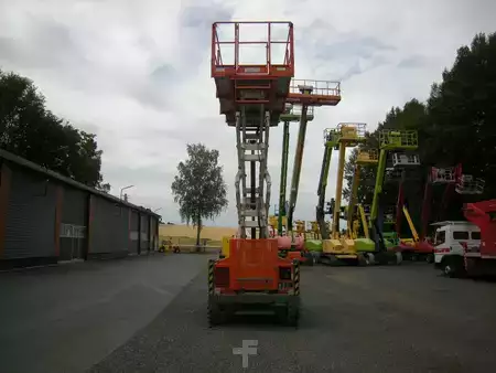 Pracovní plošina s nůžkovým zdvihem 2018  Snorkel S3970RT (3)