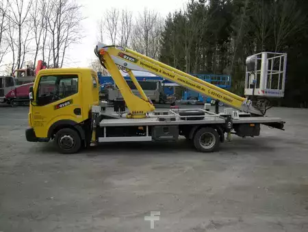 Teleskopická plošina 2014  Renault Maxity mit Multitel 160 Alu DS (1)