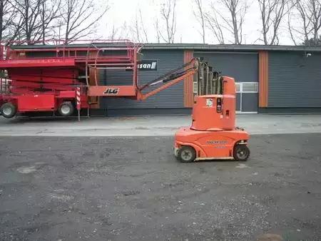 Vertical mast lift 2004  JLG Toucan 1010 (1)