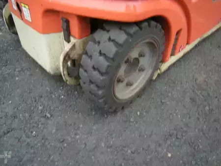 Vertical mast lift 2004  JLG Toucan 1010 (10)