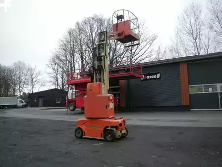Vertical mast lift 2004  JLG Toucan 1010 (2)