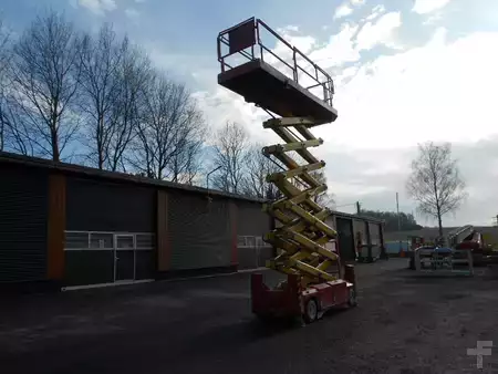 Plataforma Tijera 2013  PB Lift PBS171-12ES Schmal mit Stützen (2)