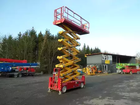 Plataforma Tijera 2013  PB Lift PBS171-12ES Schmal mit Stützen (6)