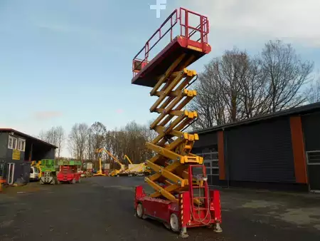 Plataforma Tijera 2013  PB Lift PBS171-12ES Schmal mit Stützen (8)