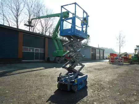 Scissors Lifts 2020  Genie GS 1330 (2)