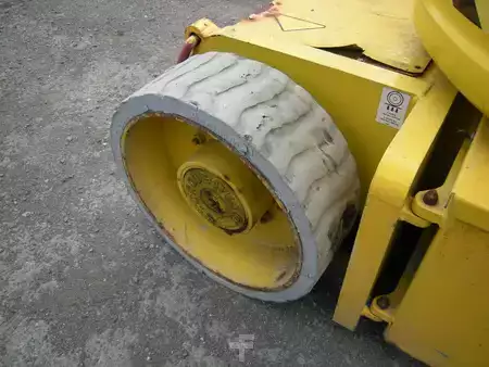 Podnośnik przegubowy 2011  Genie Z30/20N (10)