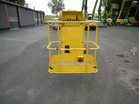 Podnośnik przegubowy 2011  Genie Z30/20N (14)