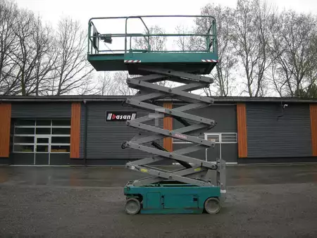 Scissors Lifts 2015  Genie GS 4047 (1)